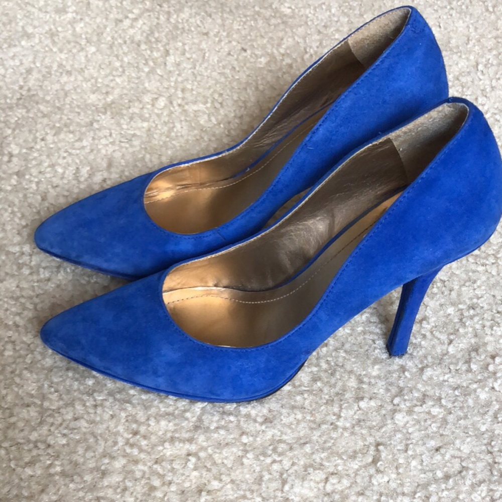 BCBG heels - Picture 2 of 3